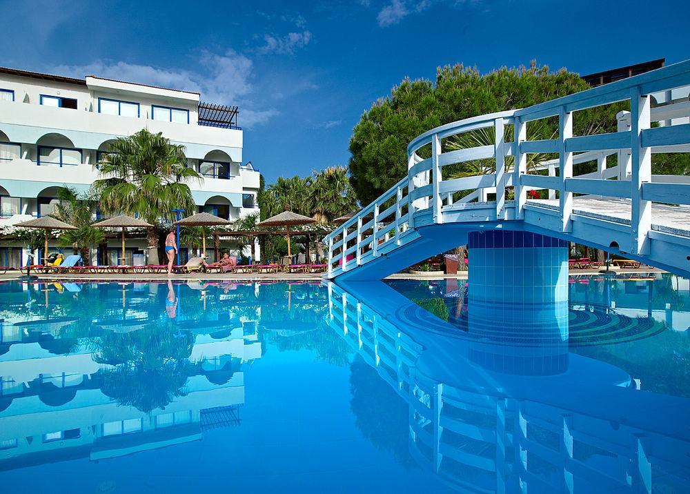 Sunrise Hotel Pefki 外观 照片